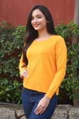 Srinidhi Shetty New Photos